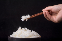 米饭的软硬度和啥有关 说说你不知道的小知识